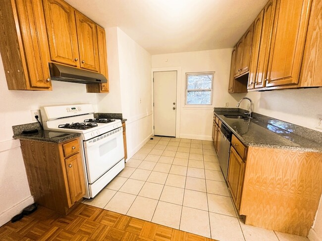 Photo - 20 Shanley St Unit 1R