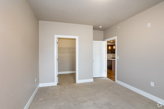 Jade - Bedroom - Basecamp at West 8th