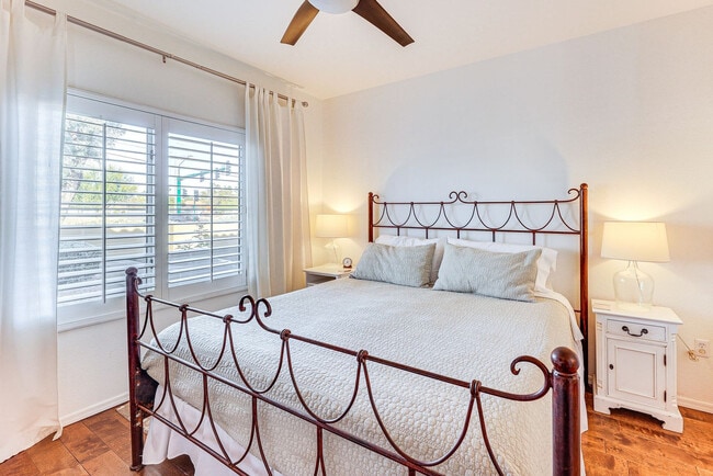 Photo - 5335 E Shea Blvd Unit SI FL1-ID1546141P