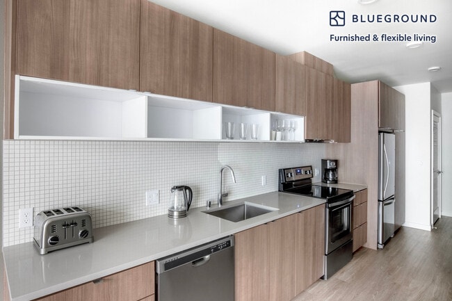 Photo - 120 Broadway Unit FL5-ID542