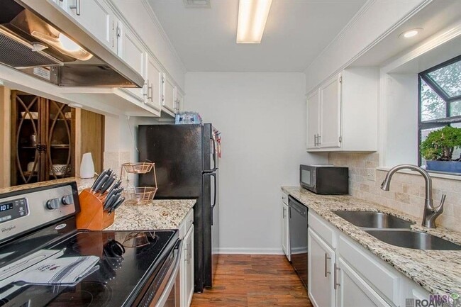 Photo - 4408 Stumberg Ln