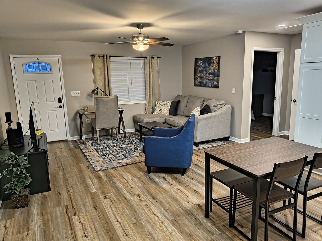 Floor Plan - 2BR/2BA Furnished