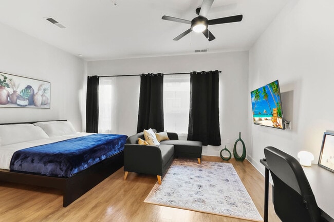 Building Photo - 2317 W Grace St Unit ID1312494P