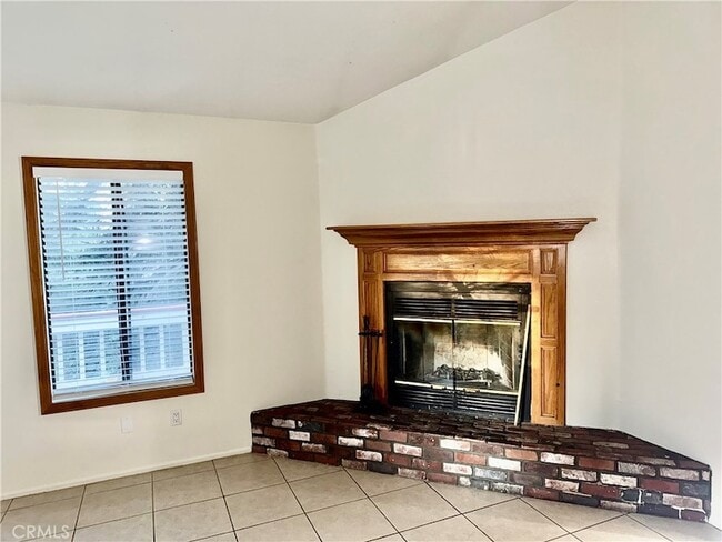 Photo - 28282 Larchmont Ln