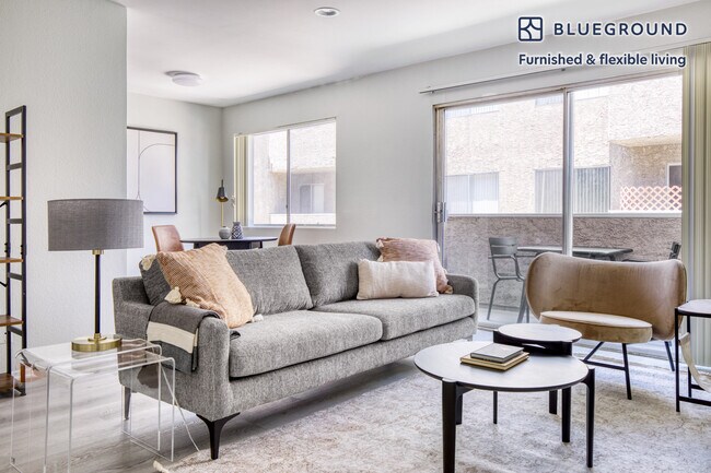 Photo - 616 N Sweetzer Ave Unit FL2-ID492