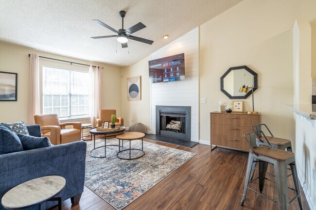 Photo - 58 Auburn Dr SW Unit ID1234815P