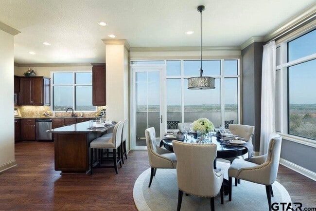 Photo - 2801 Wexford Dr Unit 1202