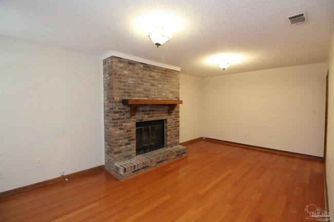 Photo - 5705 Bronco Pl