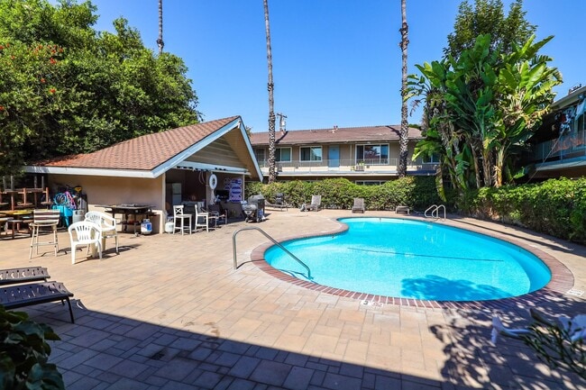 Photo - The Trinidad Apartments