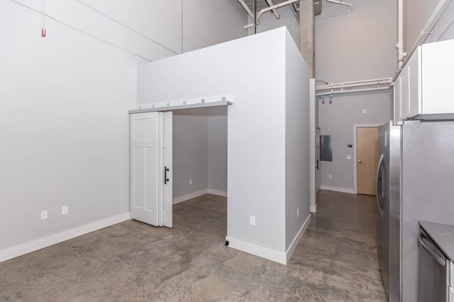 Photo - Residence at Discovery Square