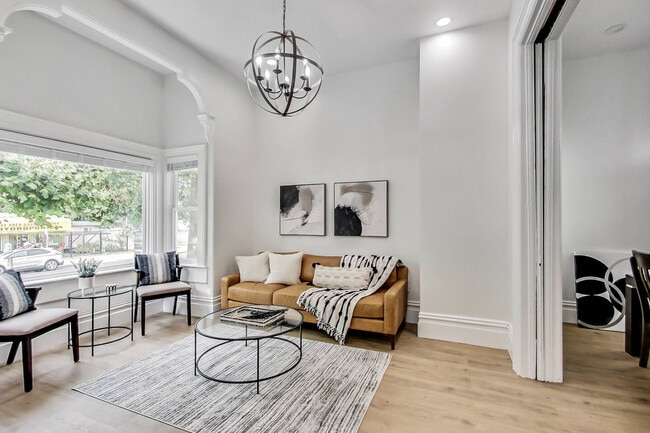 Building Photo - 1662 14th St Unit ID1259140P