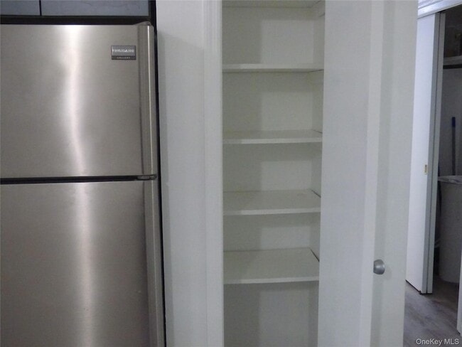 Photo - 2944 New York 17k Unit B Unit B