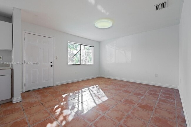 Photo - 28147 SW 142nd Ct