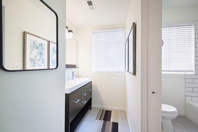 Photo - 1423 Q St NW Unit SI FL3-ID1512336P