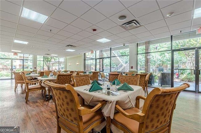 Photo - 300 Johnson Ferry Rd Unit A610