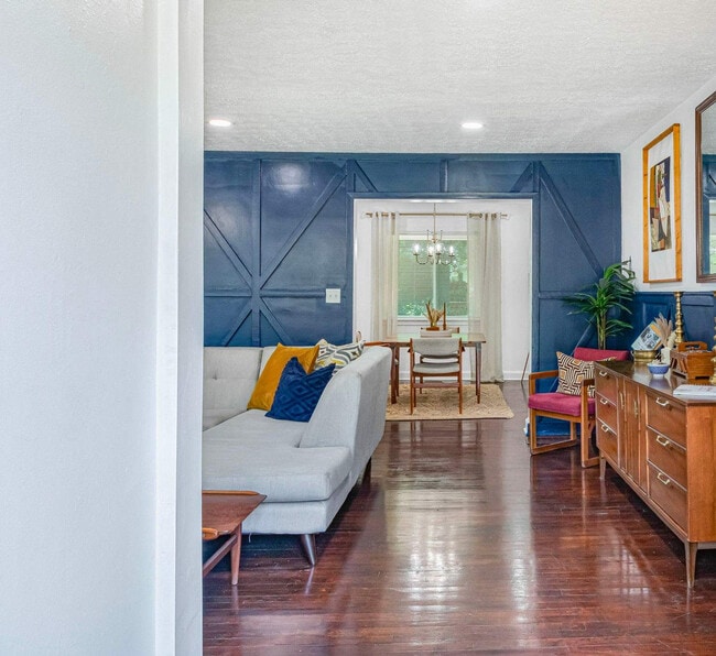 Photo - 2100 Cascade Rd Unit ID1233220P