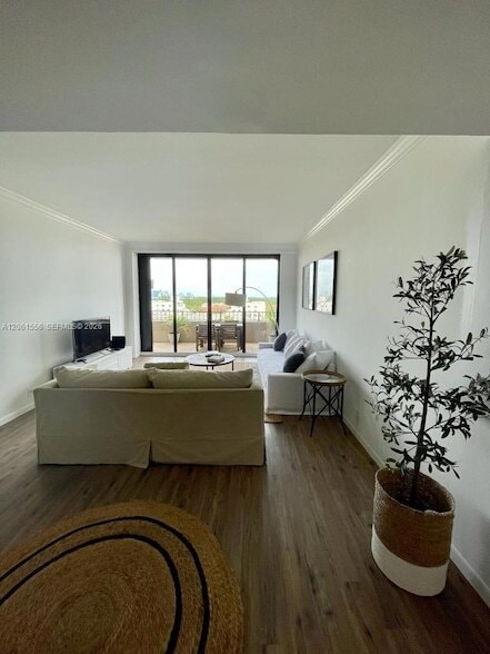 Photo - 151 Crandon Blvd Unit 822