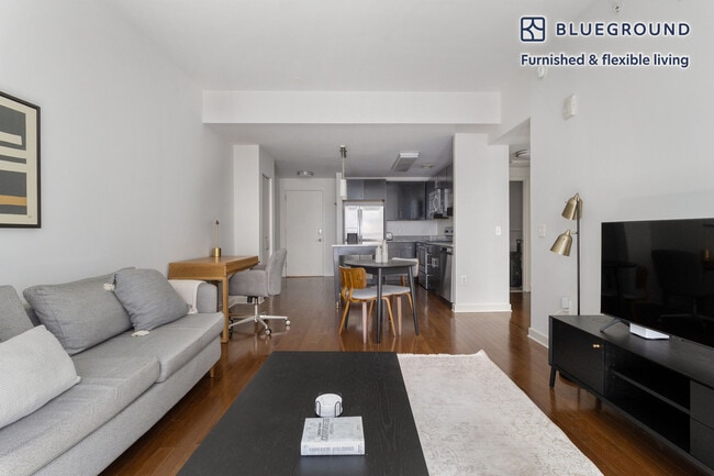 Photo - 4918 St Elmo Ave Unit FL14-ID892