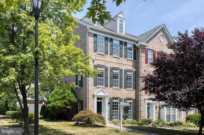 Building Photo - 1503 Martock Ln