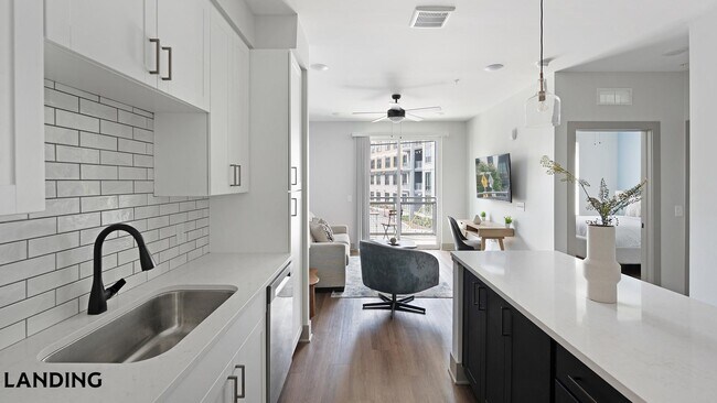 Photo - 1310 Hillside Ave Unit 405