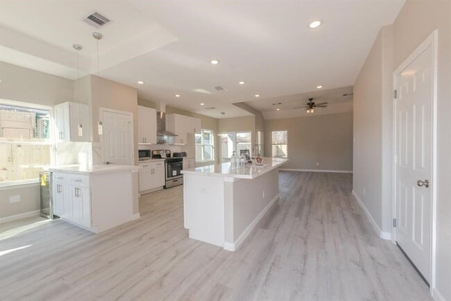 Photo - 10274 Porto Rico Rd