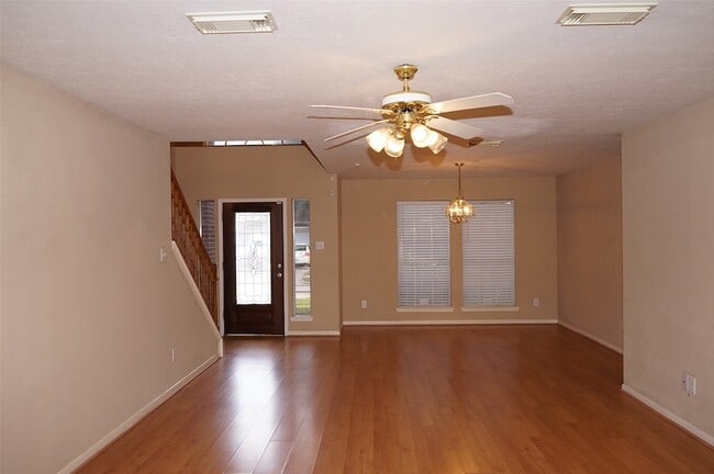 Photo - 18807 Timbers Dr