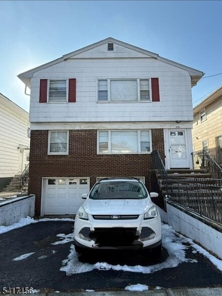 Building Photo - 270 Herbert Ave