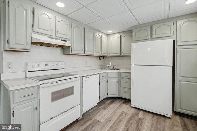 Photo - 59 N Schuylkill Ave