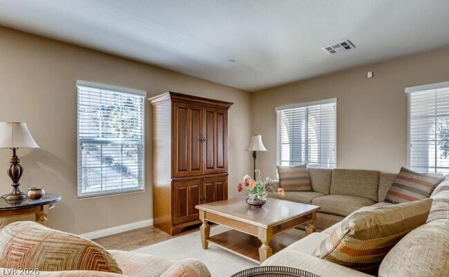 Photo - 3077 Camino Sereno Ave
