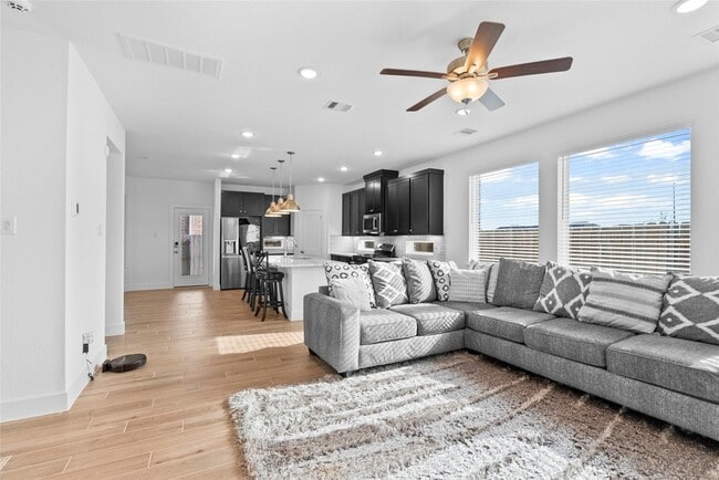 Photo - 7831 Swooping Swallow Ln