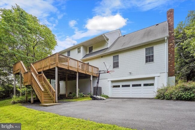Photo - 9708 Locust Hill Dr