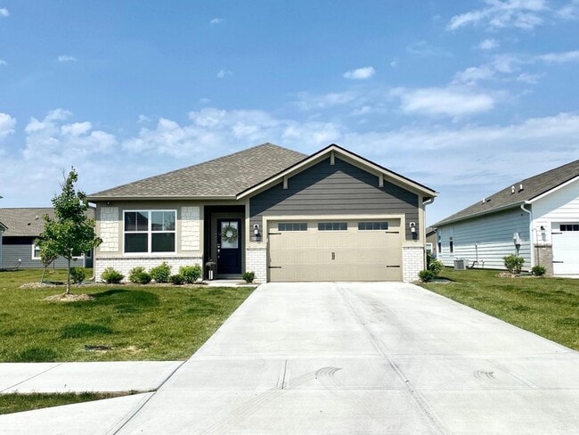 Building Photo - 6254 Cypress Ct