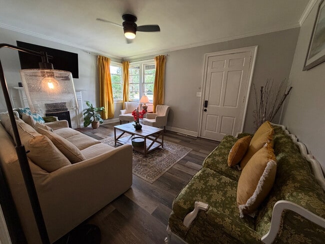 Photo - 201 E Alden Ave Unit SI ID1628644P