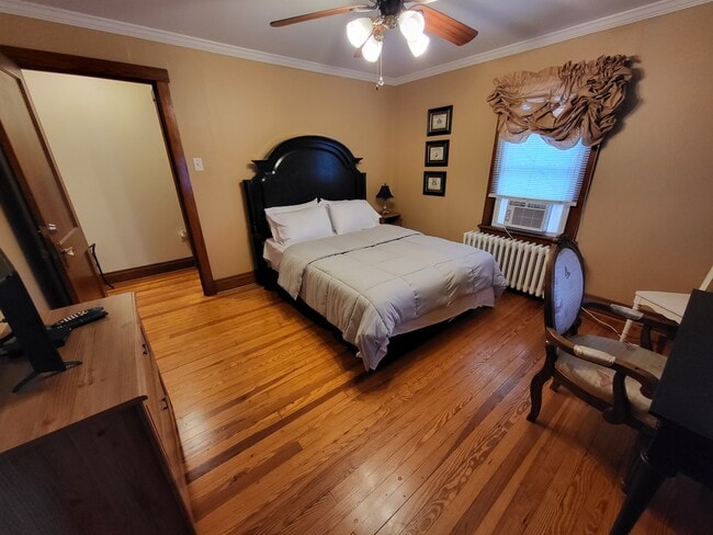 Suite #2 - Suites On Chocolate