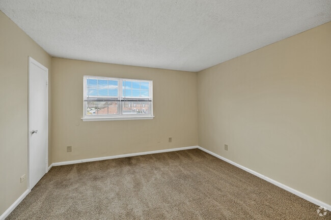 1BR, 1BA - 750SF - Emerald - Living Room - Diamond Springs Apartments