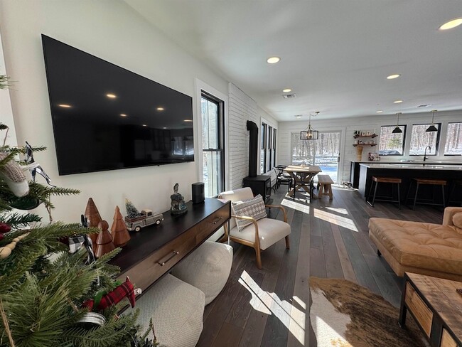 Photo - 397 Powder-Horn Rd