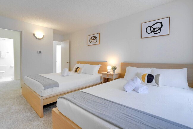 Photo - 320 23rd St S Unit FL4-ID1022534P