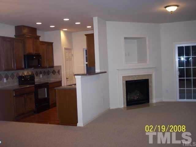 Photo - 237 Linden Park Ln