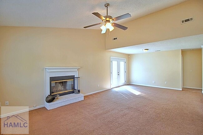 Photo - 664 Windward Dr