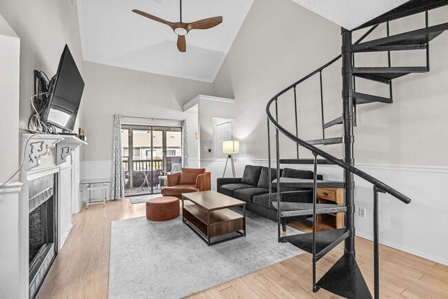 Building Photo - 2535 Great Scott Dr Unit FL2-ID1308926P