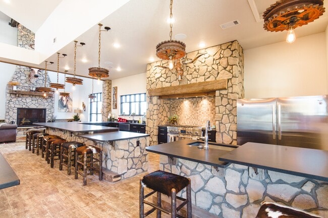 Photo - Bucking Horse Apartments