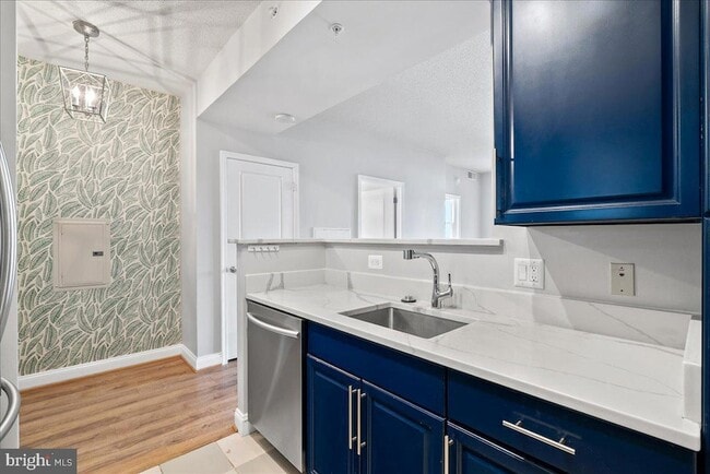 Photo - 11760 Sunrise Valley Dr Unit 909