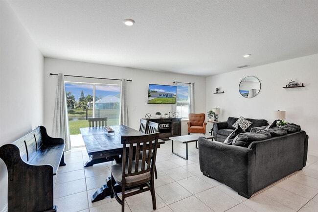 Photo - 1744 SE North Blackwell Dr Unit SI ID1586049P