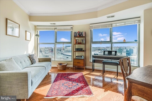 Photo - 777 7th St NW Unit 1110