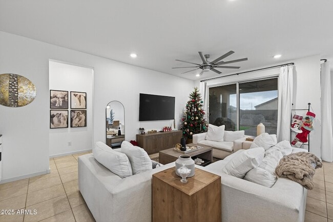 Photo - 36810 N Camarillo Dr