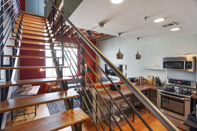 Photo - 1041 Constance St Unit SI ID1265380P