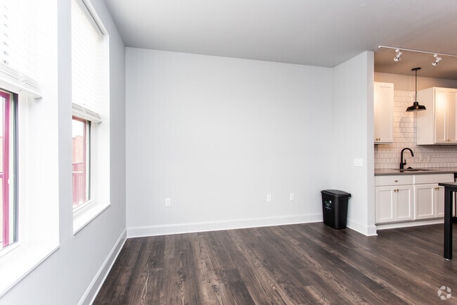 Studio, 1BA - 500 SF - Wilson - Yardley Apartments
