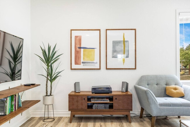 Photo - 8626 13th Ave SW Unit ID1261998P