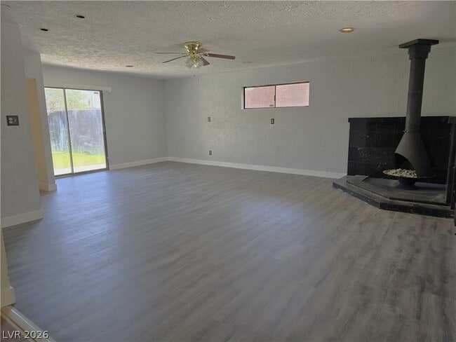 Photo - 5805 Trent Ave