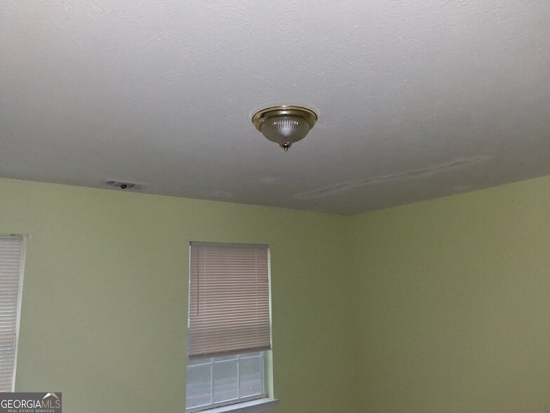 Photo - 209 E Wilson St